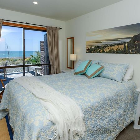 Absolute Beachfront B&B Napier Chambre photo
