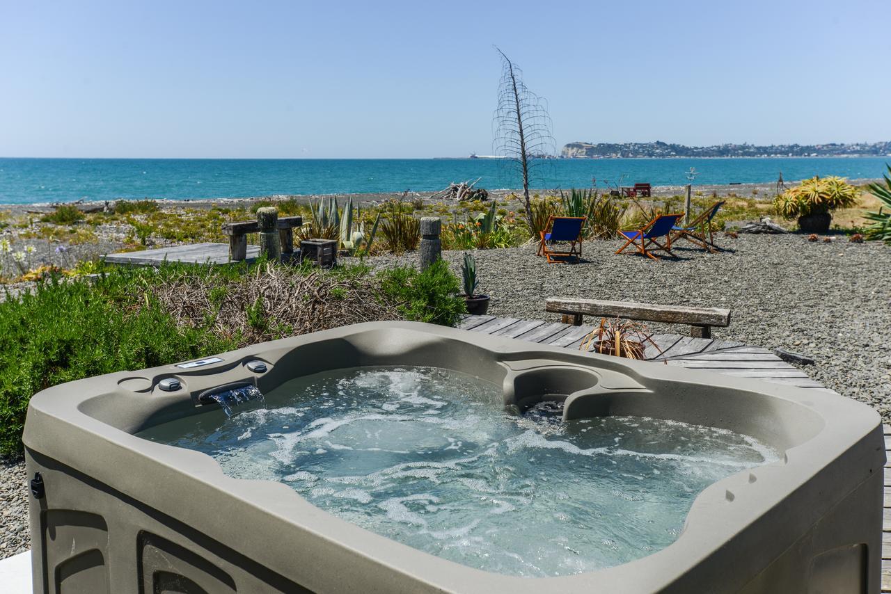 Absolute Beachfront B&B Napier Extérieur photo